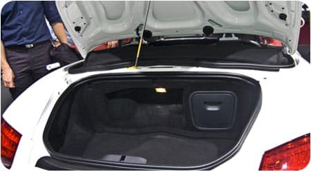 Unlock Vehicle Trunk Dubai